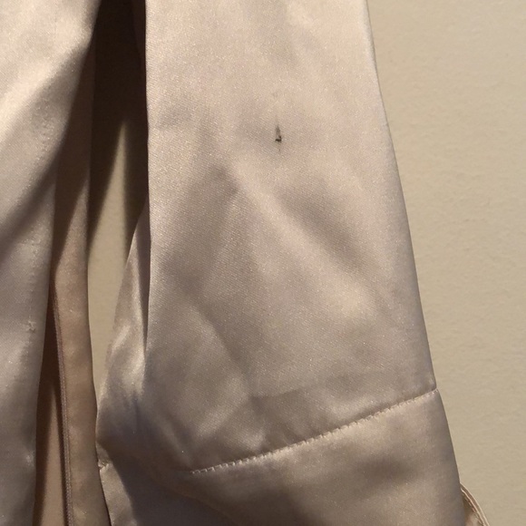 Zara XS-Small  Ivory long sleeve silky faux wrap side zip midi dress runs large - Picture 7 of 13